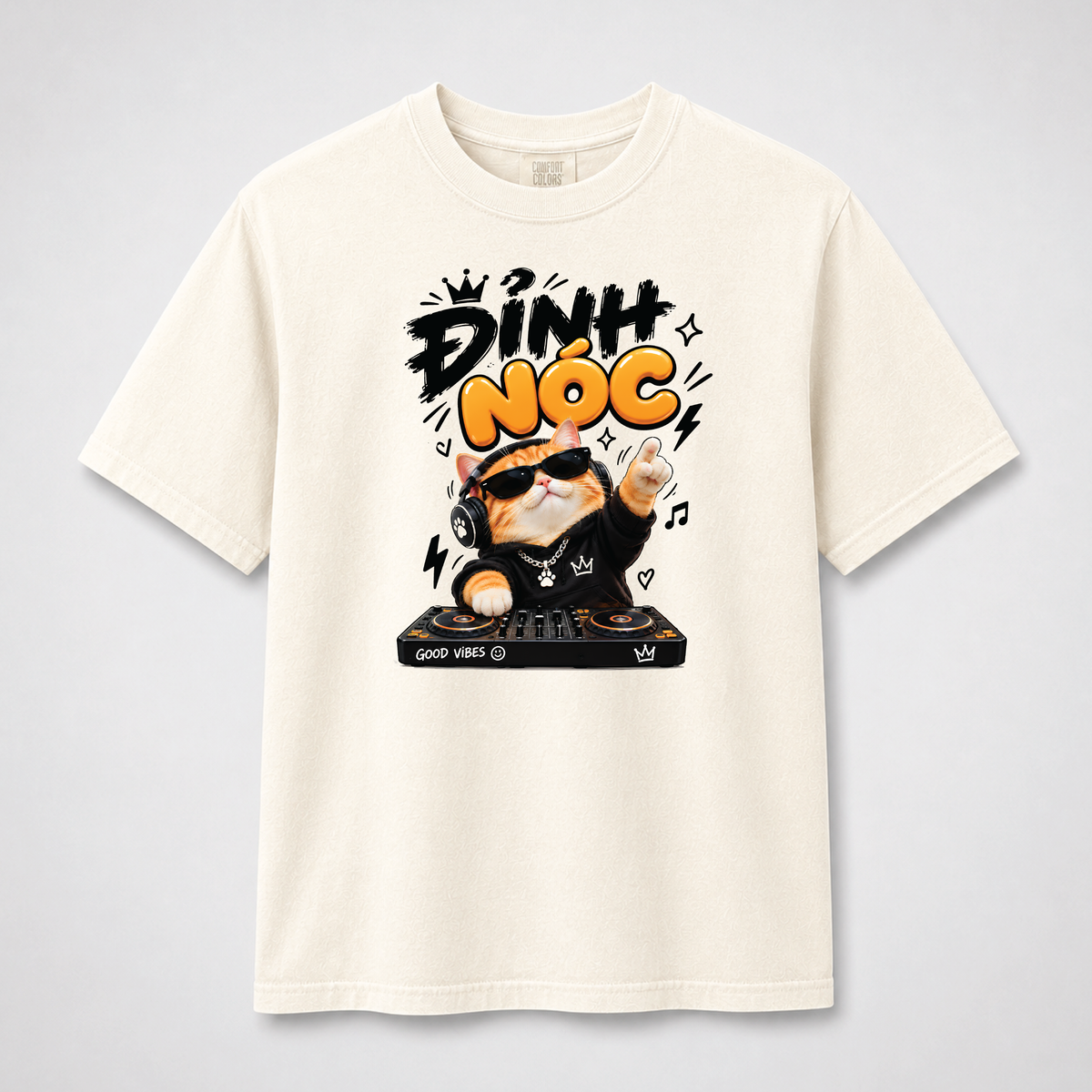 Đỉnh Nóc Retro DJ Cat Vietnamese Graphic Tee