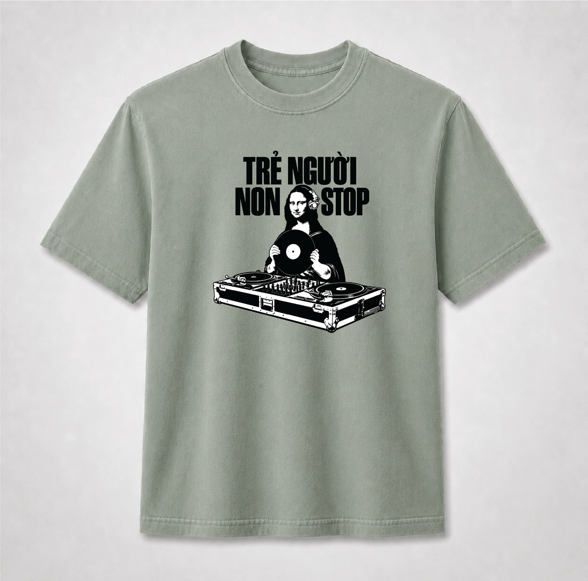 Trẻ Người Non Stop Mona Lisa DJ Graphic Tee